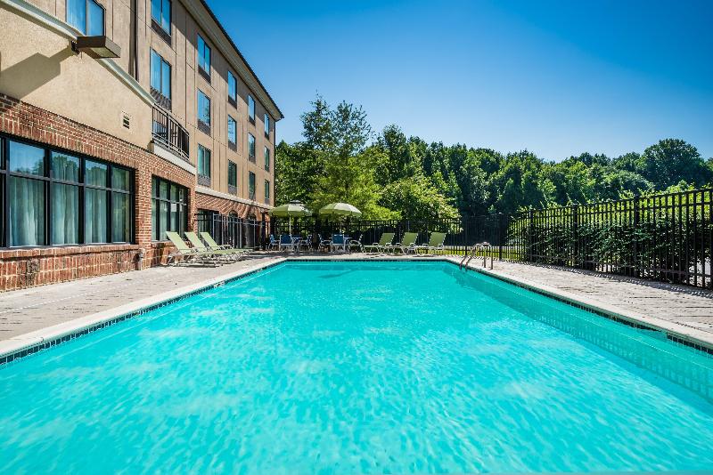 Holiday Inn Express & Suites North East By IHG image