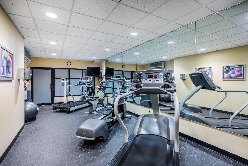 Holiday Inn Express & Suites North East By IHG image