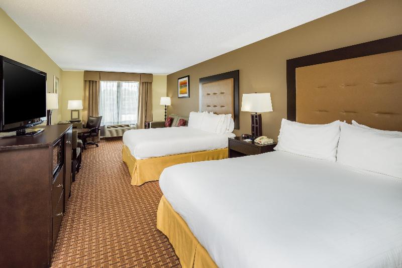 Holiday Inn Express & Suites North East By IHG photo 18