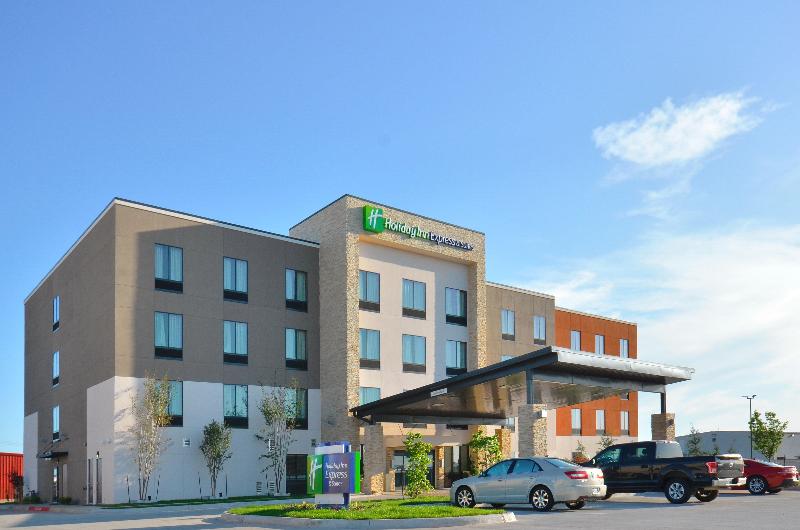 Holiday Inn Express Oklahoma City Mid Arpt Area