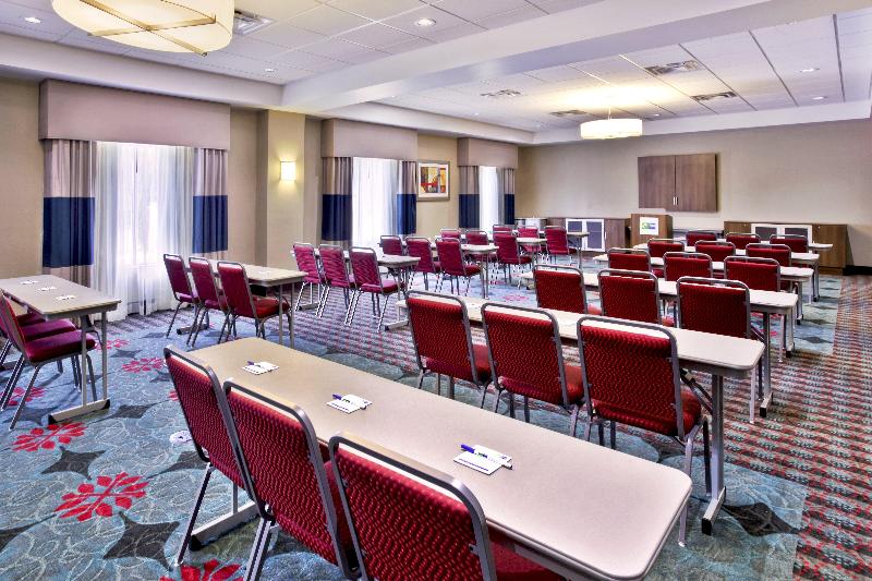 Holiday Inn Express Knoxville West Oak Ridge image