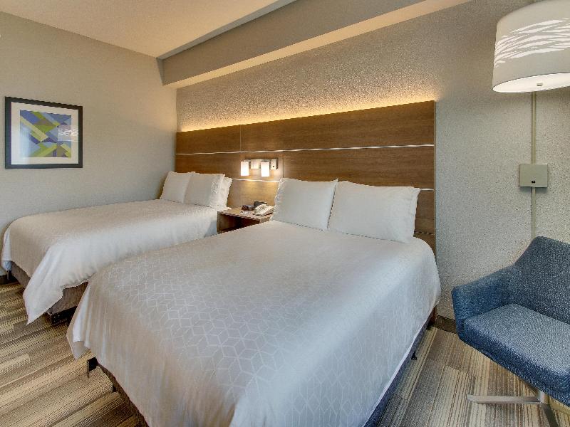 Holiday Inn Express West Palm Beach Metrocentre image