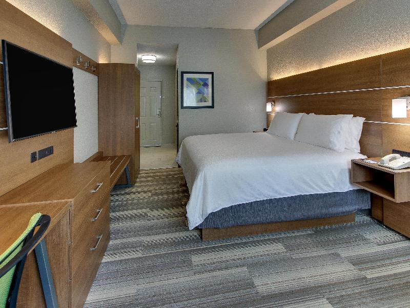 Holiday Inn Express West Palm Beach Metrocentre image