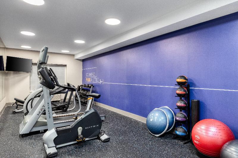 Holiday Inn Express Suites Portland-Jantzen Beach image