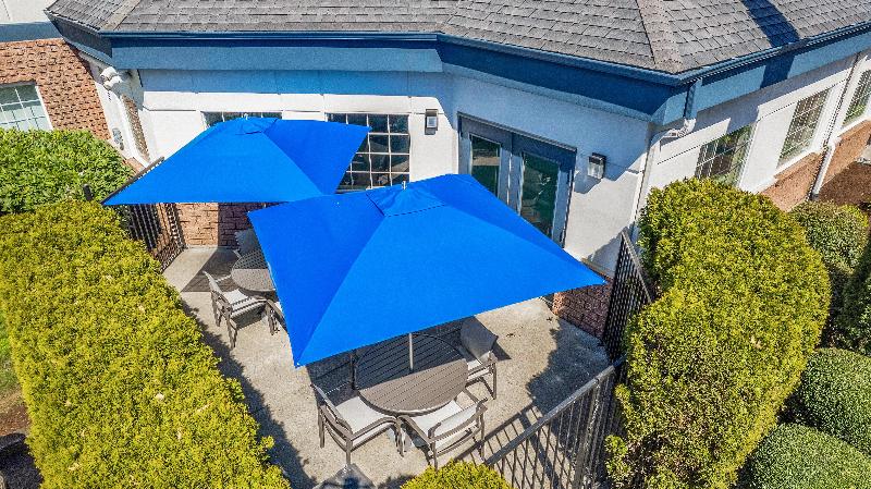 Holiday Inn Express Suites Portland-Jantzen Beach image