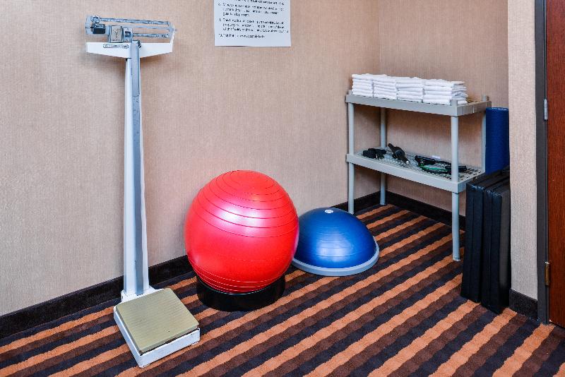 Holiday Inn Express Suites Portland-Jantzen Beach image