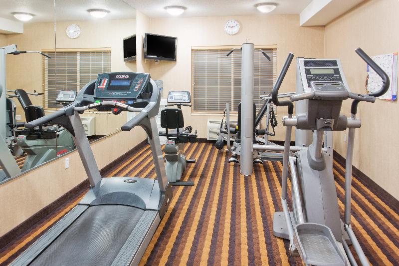 Holiday Inn Express Suites Portland-Jantzen Beach image
