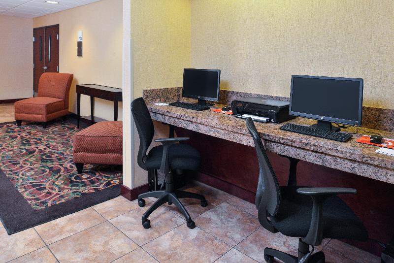 Holiday Inn Express Suites Portland-Jantzen Beach image