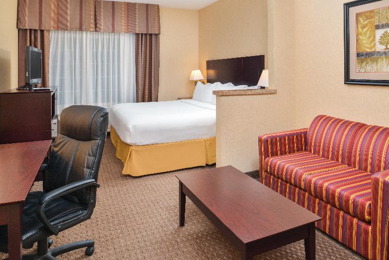 Holiday Inn Express Suites Portland-Jantzen Beach image