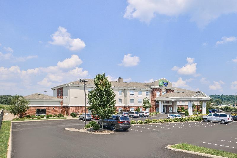 Holiday Inn Express and Suites Parkersburg Mineral