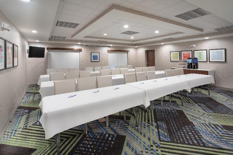 Holiday Inn Express and Suites Longmont image