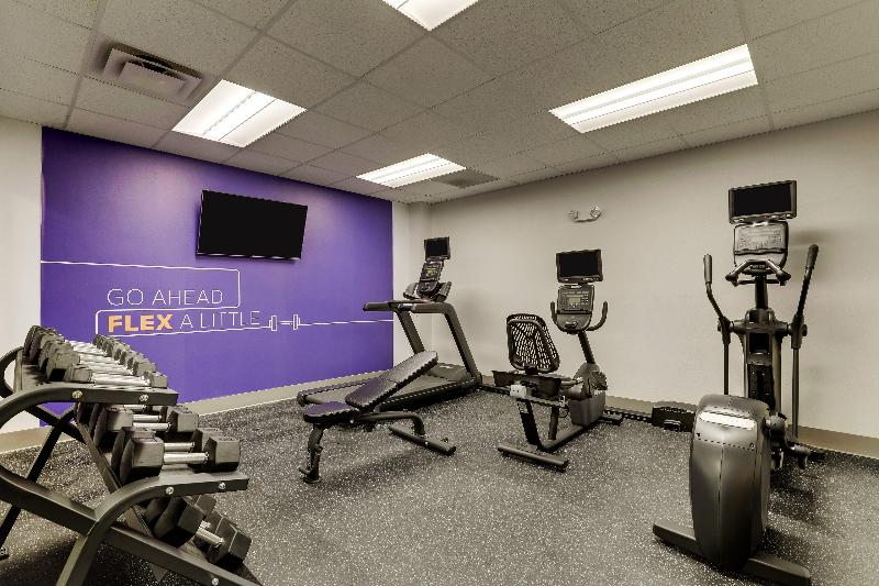 Holiday Inn Express & Suites Richmond image
