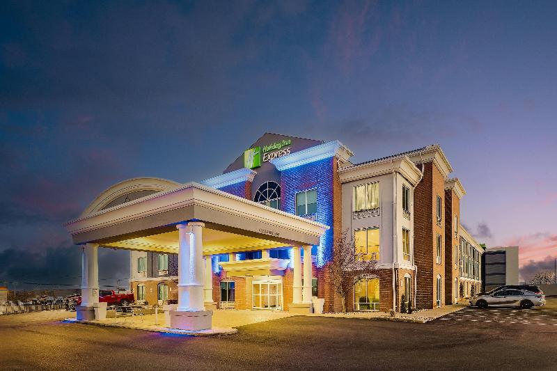 Holiday Inn Express & Suites Richmond image