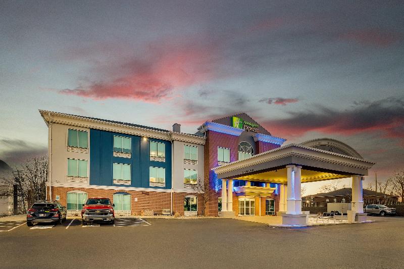 Holiday Inn Express & Suites Richmond image