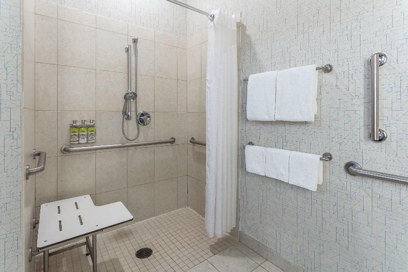 Holiday Inn Express Suites Rockford-Loves Park IHG