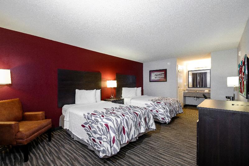 Red Roof Inn Defuniak Springs image