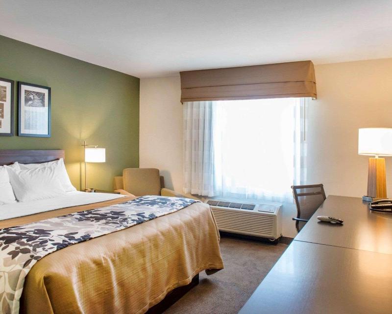 Sleep Inn & Suites Defuniak Springs - Crestview image 9