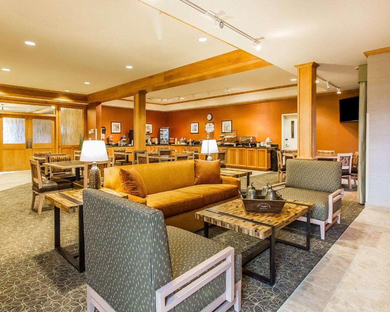 Mainstay Suites Stanley image