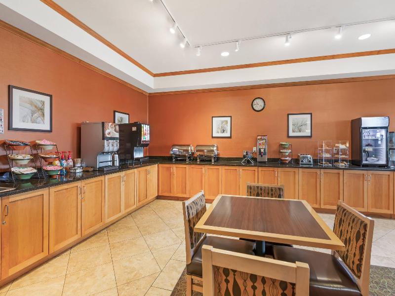 Mainstay Suites Stanley image