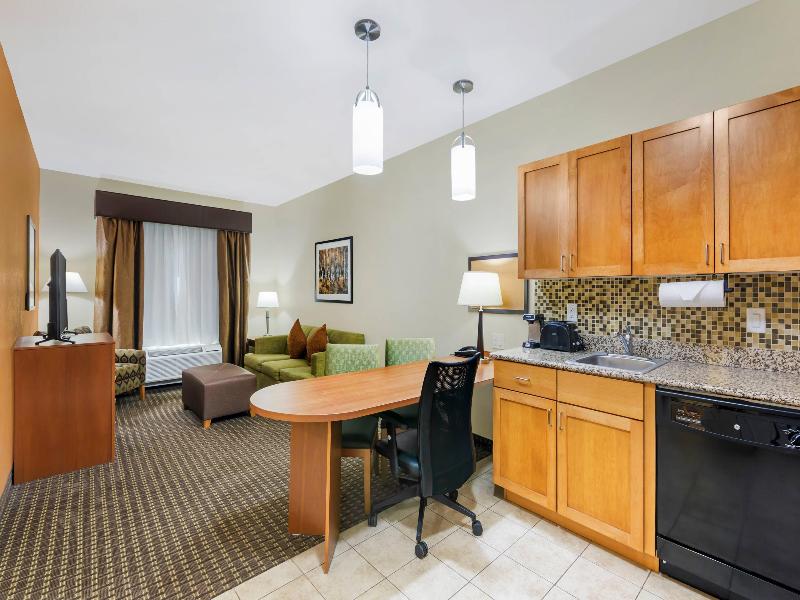 Mainstay Suites Stanley image