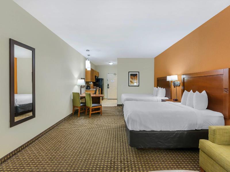 Mainstay Suites Stanley image