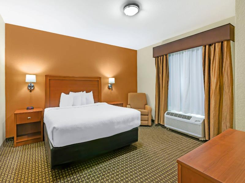 Mainstay Suites Stanley image
