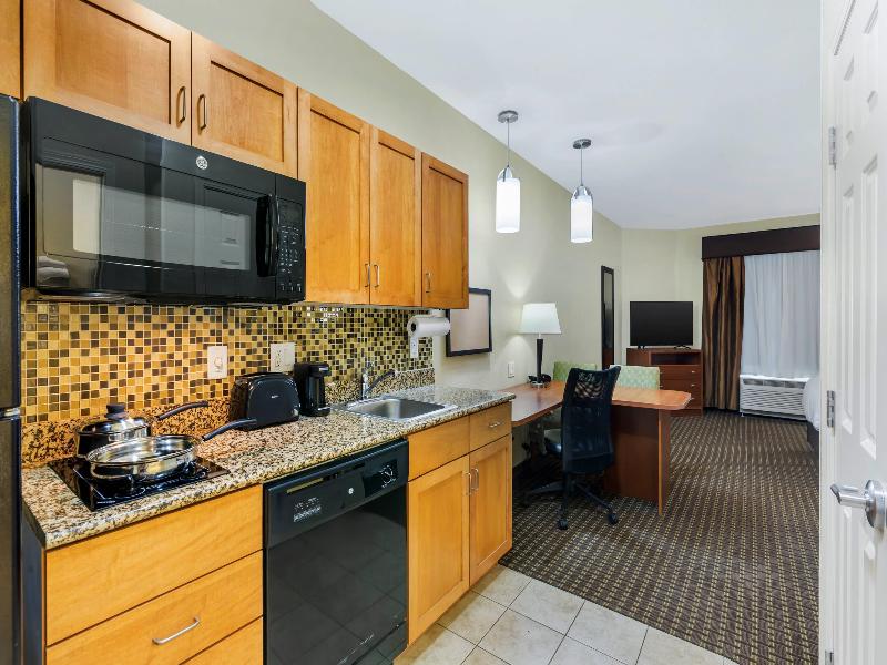 Mainstay Suites Stanley image