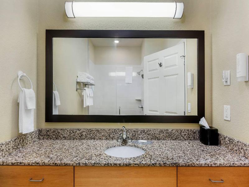 Mainstay Suites Stanley image