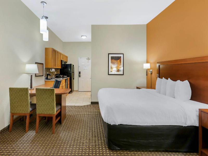 Mainstay Suites Stanley image