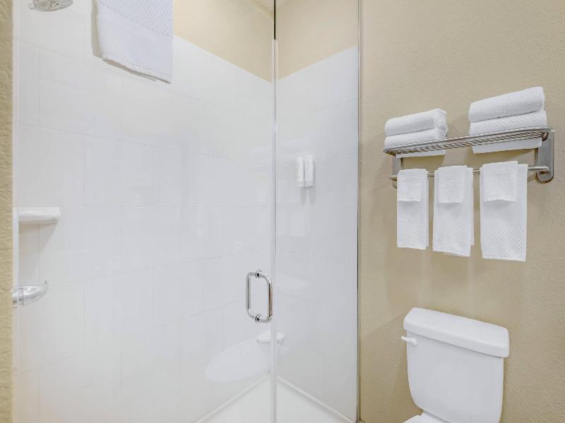 Mainstay Suites Stanley image