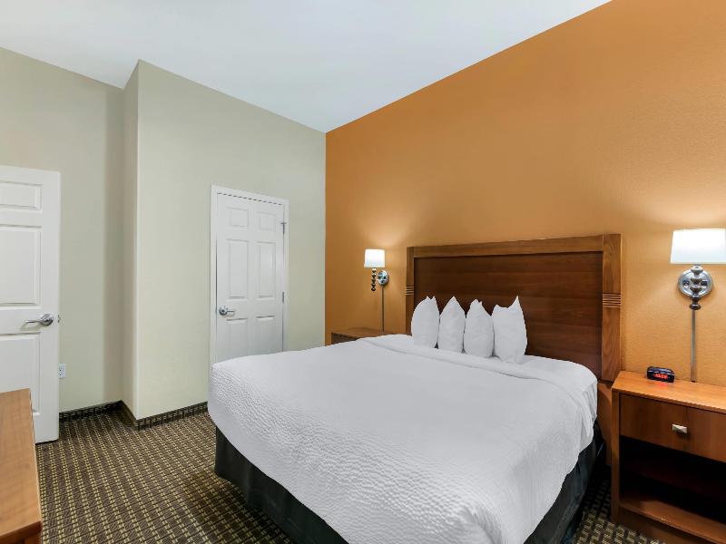 Mainstay Suites Stanley image