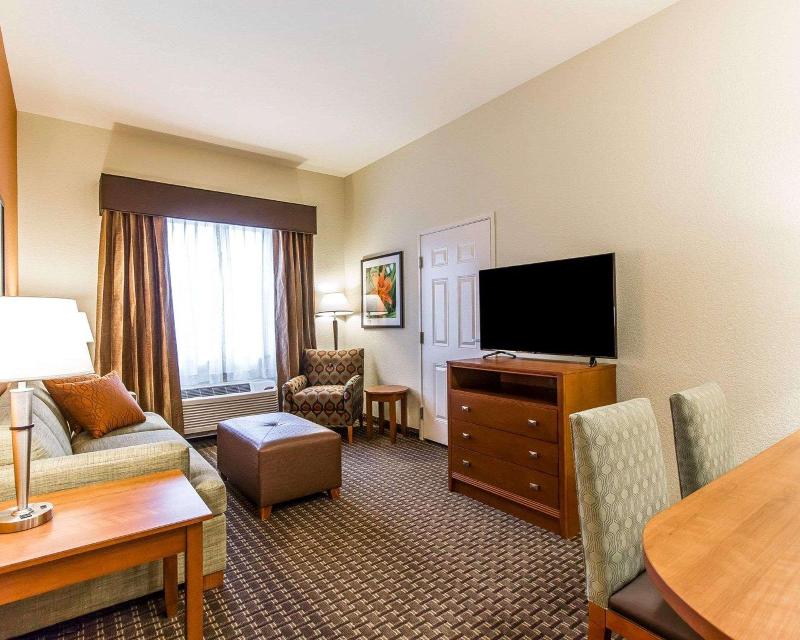 Mainstay Suites Stanley image