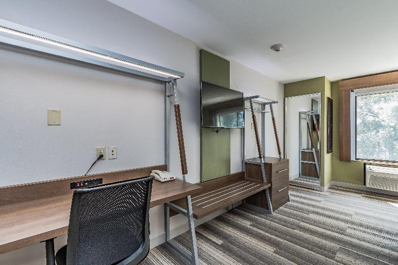 Holiday Inn Express South Bend Notre Dame Univ. image