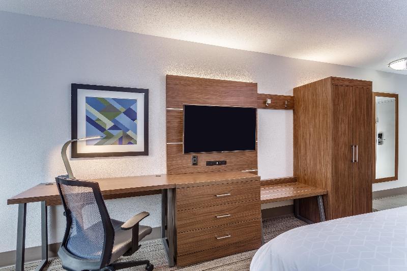 Holiday Inn Express & Suites Scottsburg By IHG photo 15