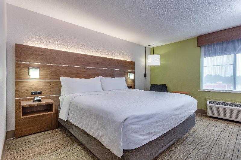 Holiday Inn Express & Suites Scottsburg By IHG photo 18