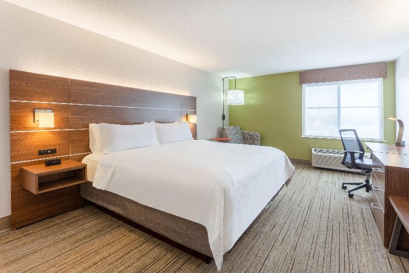 Holiday Inn Express & Suites Scottsburg By IHG photo 16