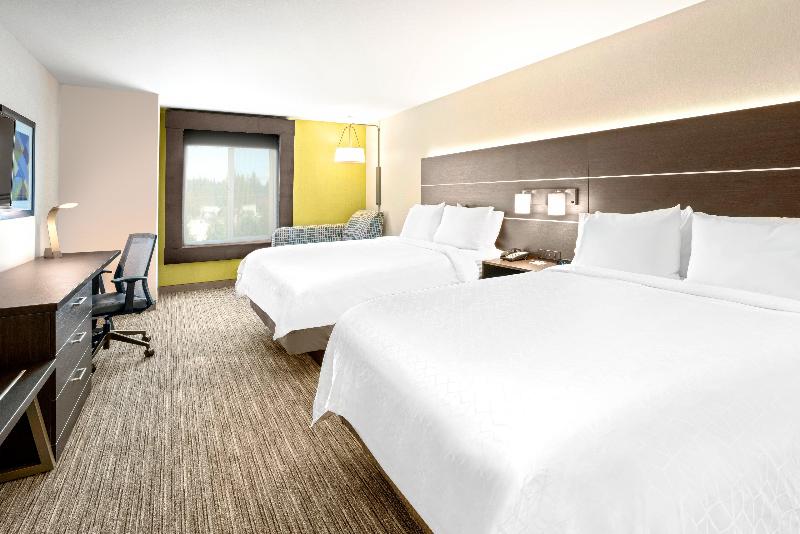 Holiday Inn Express & Suites Marysville By IHG image