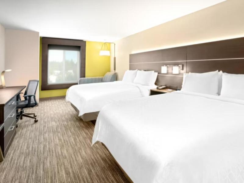 Holiday Inn Express & Suites Marysville By IHG image