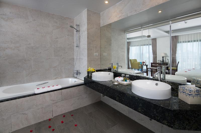 Legendsea Nha Trang Hotel image