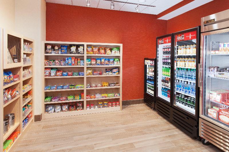 Holiday Inn Express and Suites Sandusky