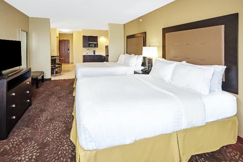 Holiday Inn Express And Suites Sandusky 3