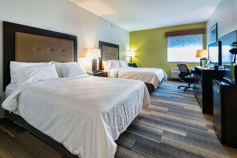 Country Inn & Suites by Radisson South Haven MI image