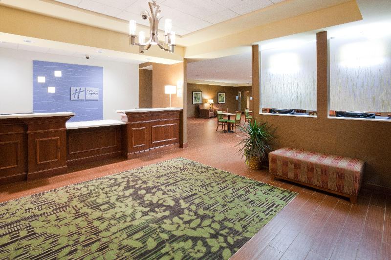 Holiday Inn Express & Suites Willmar By IHG image