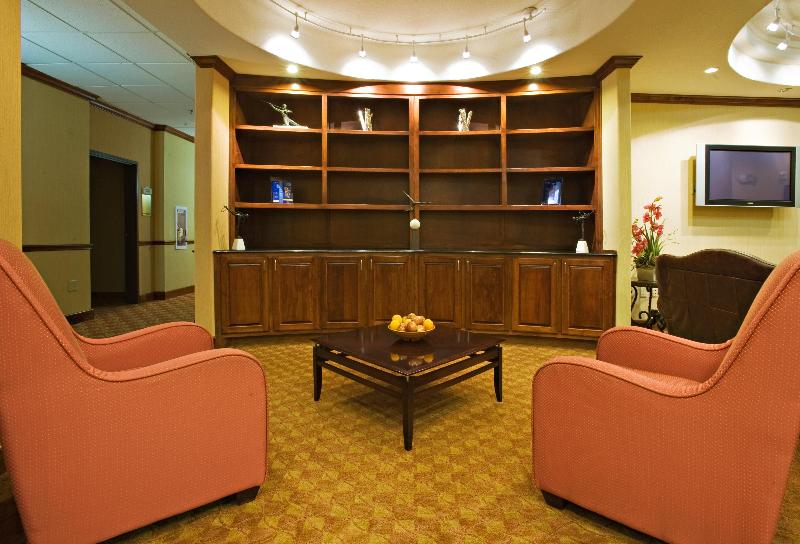 Holiday Inn Express & Suites Sweetwater
