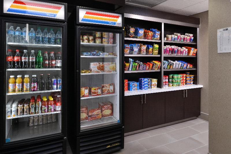 Holiday Inn Express and Suites Houston NW Tomball