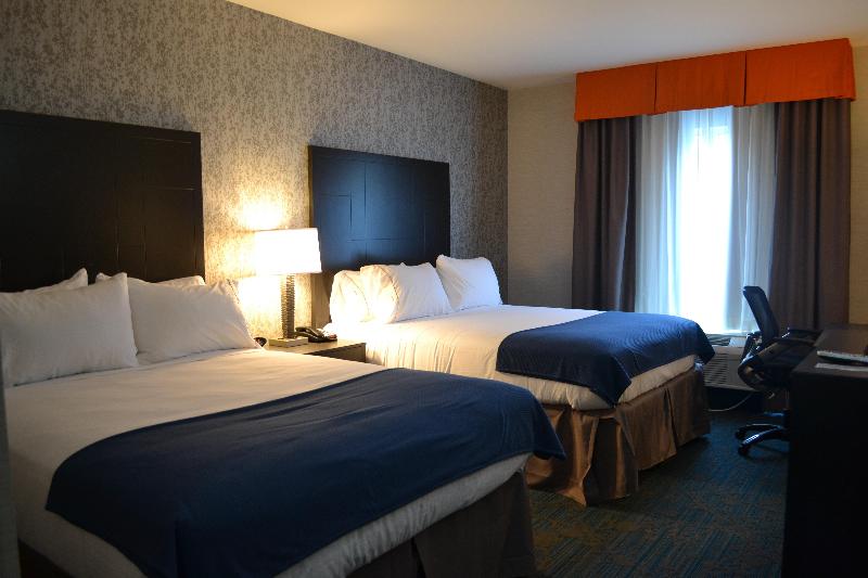 Holiday Inn Express Knoxville West Papermill Dr photo 10
