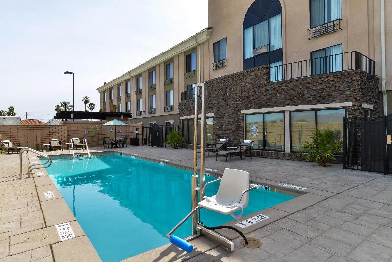 Hotel Holiday Inn Express and Suites Indio