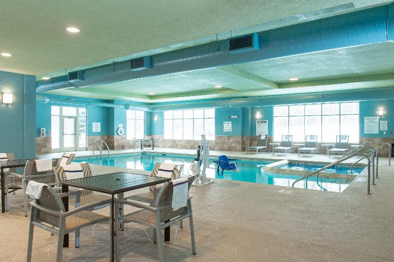 Holiday Inn Express & Suites Wausau By IHG image