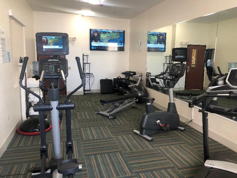 Holiday Inn Express and Suites Woodward Hwy 270 image