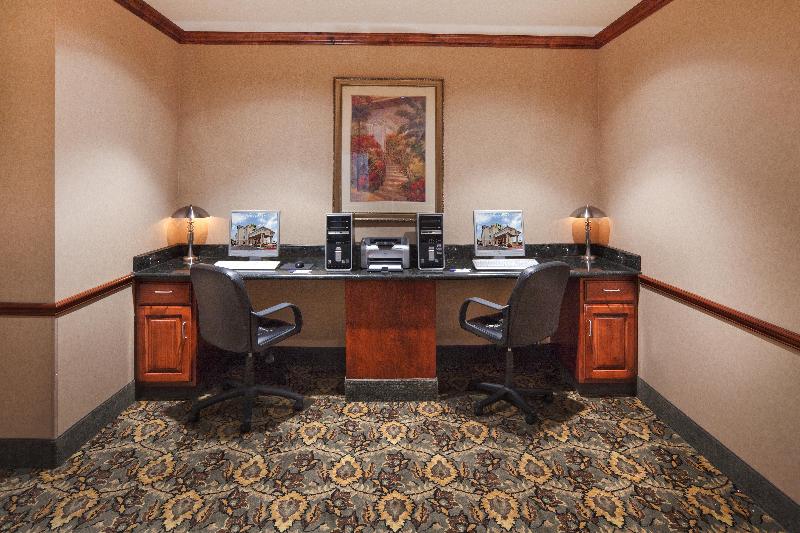 Holiday Inn Express and Suites Woodward Hwy 270 image